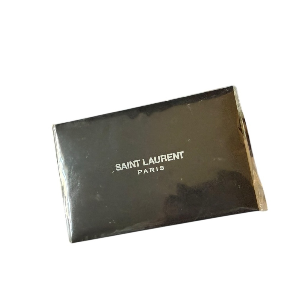 Saint Laurent Lou Belt Bag in Black Quilted Leather - Picture 3 of 8